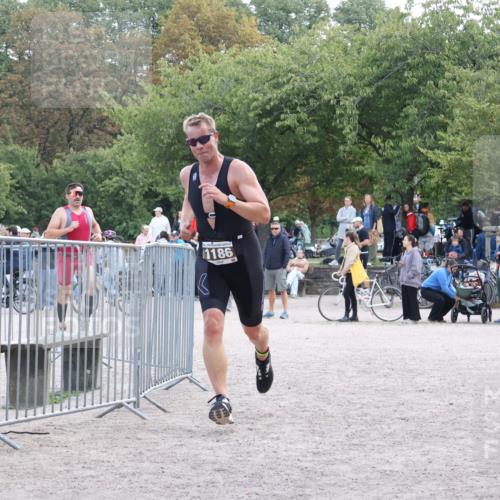 14.09.2025 - Stadtparktriathlon Strokosch-Dieckow http://msf.ph/oto/8889984 14.09.2025 12:51:06 Ziel 1162, 1186 meine-sportfotos.de
