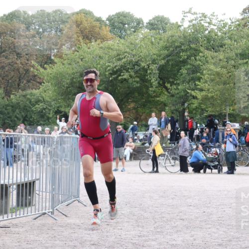 14.09.2025 - Stadtparktriathlon Strokosch-Dieckow http://msf.ph/oto/8889993 14.09.2025 12:51:08 Ziel 1162, 1186 meine-sportfotos.de