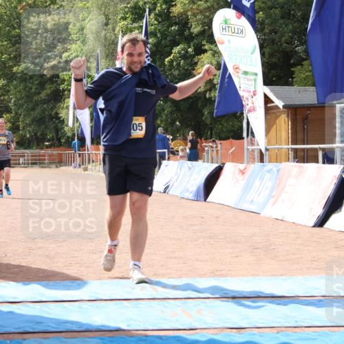 14.09.2025 - Airport Race Strokosch-Dieckow http://msf.ph/oto/8890033 14.09.2025 13:06:05 Ziel 1505, 1598, 1674 meine-sportfotos.de