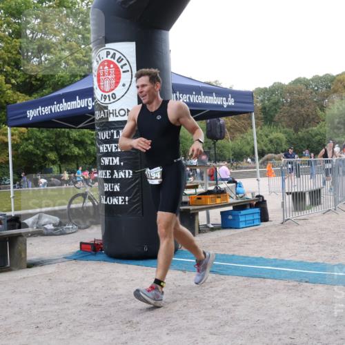 14.09.2025 - Stadtparktriathlon Strokosch-Dieckow http://msf.ph/oto/8890050 14.09.2025 12:52:19 Ziel 1194, 1209 meine-sportfotos.de