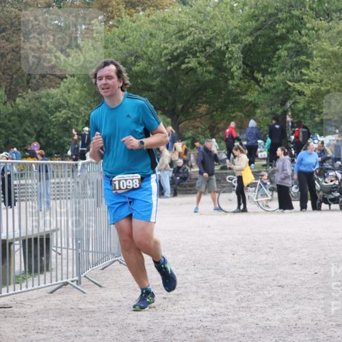 14.09.2025 - Stadtparktriathlon Strokosch-Dieckow http://msf.ph/oto/8890087 14.09.2025 12:52:31 Ziel 1098, 1174 meine-sportfotos.de