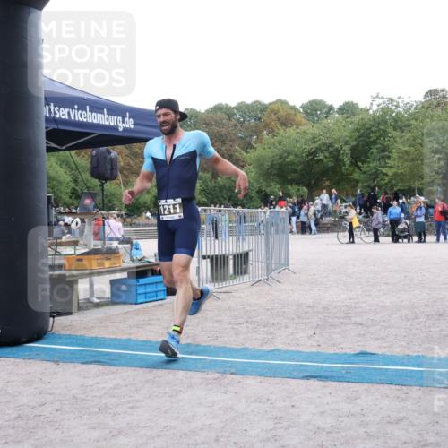 14.09.2025 - Stadtparktriathlon Strokosch-Dieckow http://msf.ph/oto/8890100 14.09.2025 12:52:58 Ziel 1211 meine-sportfotos.de