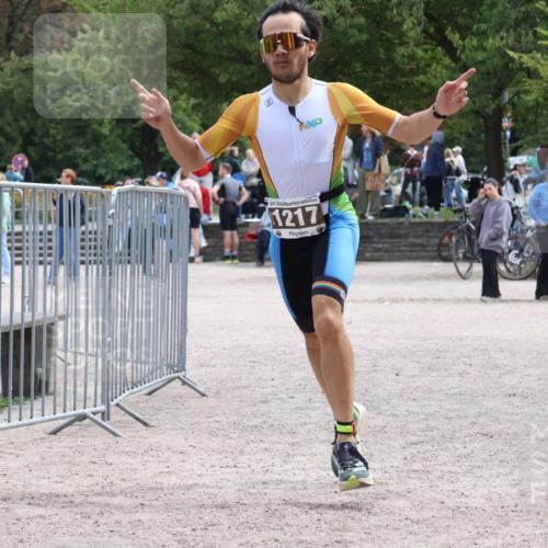 14.09.2025 - Stadtparktriathlon Strokosch-Dieckow http://msf.ph/oto/8890178 14.09.2025 12:54:45 Ziel 1217 meine-sportfotos.de