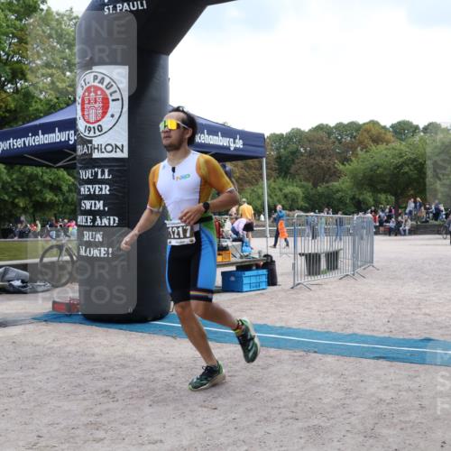 14.09.2025 - Stadtparktriathlon Strokosch-Dieckow http://msf.ph/oto/8890186 14.09.2025 12:54:46 Ziel 1217 meine-sportfotos.de
