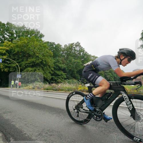 14.09.2025 - Stadtparktriathlon Michael Burmester http://msf.ph/oto/8890207 14.09.2025 09:32:51 Radfahren 381, 389, 419, 440, 471, 475 meine-sportfotos.de