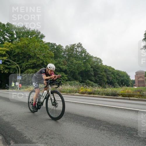 14.09.2025 - Stadtparktriathlon Michael Burmester http://msf.ph/oto/8890221 14.09.2025 09:33:07 Radfahren 454, 481, 483 meine-sportfotos.de