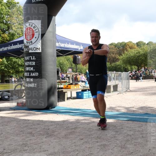 14.09.2025 - Stadtparktriathlon Strokosch-Dieckow http://msf.ph/oto/8890270 14.09.2025 12:56:12 Ziel 1121 meine-sportfotos.de
