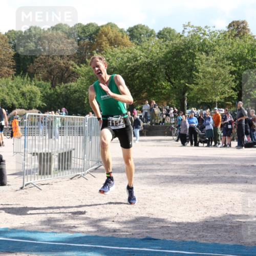 14.09.2025 - Stadtparktriathlon Strokosch-Dieckow http://msf.ph/oto/8890296 14.09.2025 12:56:51 Ziel 1132 meine-sportfotos.de