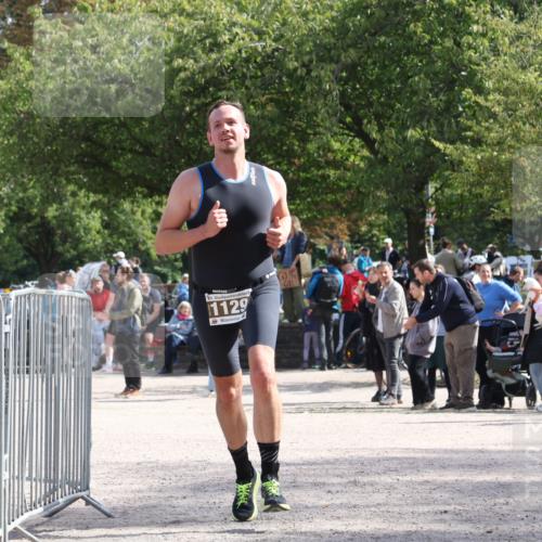14.09.2025 - Stadtparktriathlon Strokosch-Dieckow http://msf.ph/oto/8890363 14.09.2025 12:58:20 Ziel 1129 meine-sportfotos.de
