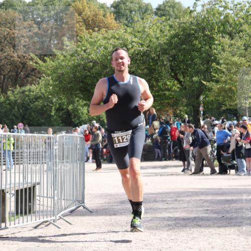 14.09.2025 - Stadtparktriathlon Strokosch-Dieckow http://msf.ph/oto/8890367 14.09.2025 12:58:21 Ziel 1129 meine-sportfotos.de