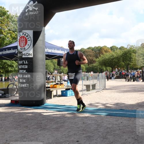 14.09.2025 - Stadtparktriathlon Strokosch-Dieckow http://msf.ph/oto/8890371 14.09.2025 12:58:22 Ziel 1129 meine-sportfotos.de