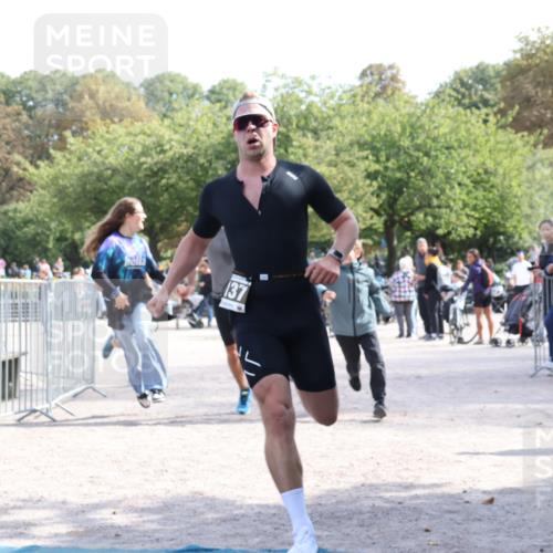 14.09.2025 - Stadtparktriathlon Strokosch-Dieckow http://msf.ph/oto/8890396 14.09.2025 12:59:36 Ziel 1137, 1144, 1171 meine-sportfotos.de