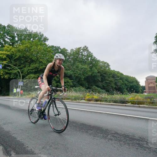 14.09.2025 - Stadtparktriathlon Michael Burmester http://msf.ph/oto/8890444 14.09.2025 09:42:42 Radfahren 445, 463, 466, 477, 478, 487, 506 meine-sportfotos.de