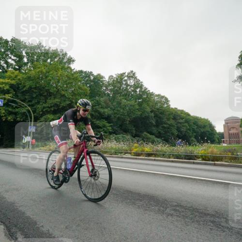 14.09.2025 - Stadtparktriathlon Michael Burmester http://msf.ph/oto/8890479 14.09.2025 09:46:43 Radfahren 382, 471, 499 meine-sportfotos.de