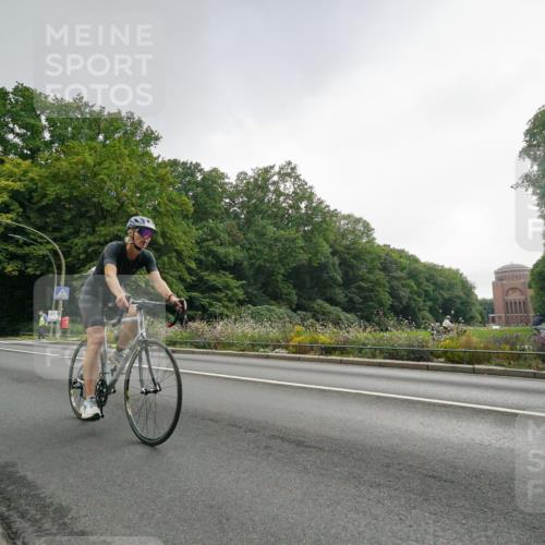 14.09.2025 - Stadtparktriathlon Michael Burmester http://msf.ph/oto/8891021 14.09.2025 10:18:52 Radfahren 514, 577, 659 meine-sportfotos.de