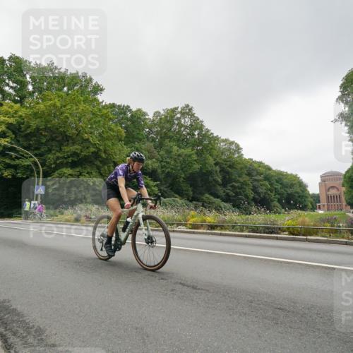 14.09.2025 - Stadtparktriathlon Michael Burmester http://msf.ph/oto/8891100 14.09.2025 10:21:51 Radfahren 531, 586, 639, 697, 712, 714 meine-sportfotos.de