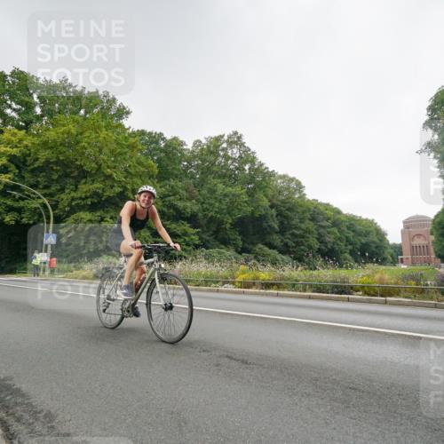 14.09.2025 - Stadtparktriathlon Michael Burmester http://msf.ph/oto/8891212 14.09.2025 10:26:04 Radfahren 513, 523, 542, 616, 629, 638, 674, 676 meine-sportfotos.de