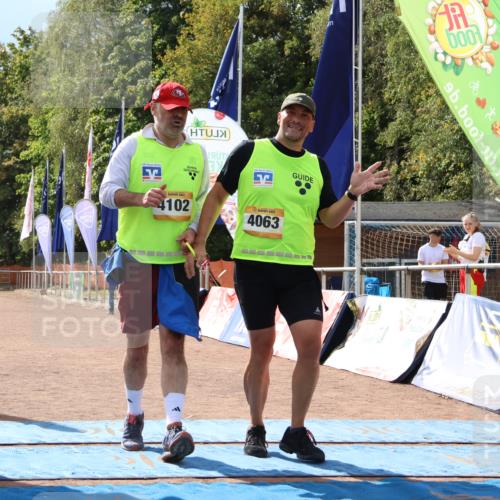 14.09.2025 - Airport Race Strokosch-Dieckow http://msf.ph/oto/8891518 14.09.2025 13:17:07 Ziel 483, 4063, 4102 meine-sportfotos.de