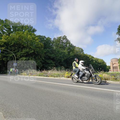 14.09.2025 - Stadtparktriathlon Michael Burmester http://msf.ph/oto/8892147 14.09.2025 10:58:31 Radfahren 820, 821, 848, 852, 859, 861, 872, 897 meine-sportfotos.de