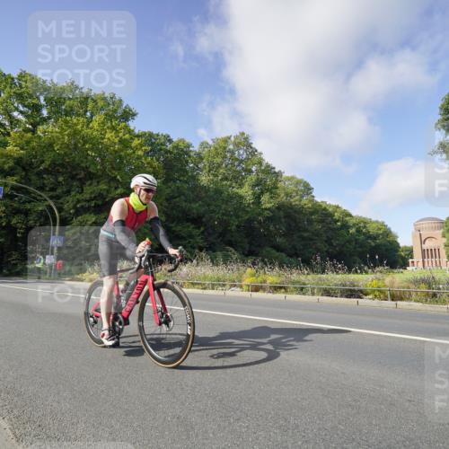 14.09.2025 - Stadtparktriathlon Michael Burmester http://msf.ph/oto/8892161 14.09.2025 10:59:00 Radfahren 712, 727, 739, 743, 750, 759, 799, 804, 862, 873, 882, 917 meine-sportfotos.de
