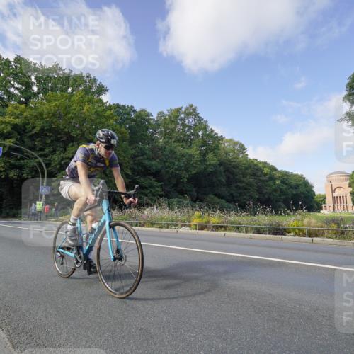 14.09.2025 - Stadtparktriathlon Michael Burmester http://msf.ph/oto/8892305 14.09.2025 11:03:47 Radfahren 721, 740, 760, 765, 767, 781, 792, 798, 909 meine-sportfotos.de