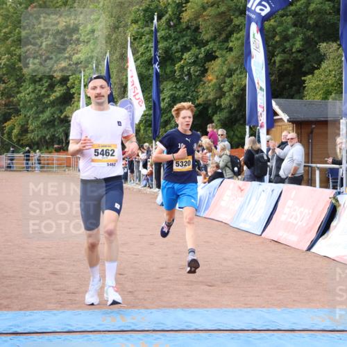 14.09.2025 - Airport Race Strokosch-Dieckow http://msf.ph/oto/8892314 14.09.2025 11:59:22 Ziel 5049, 5320, 5462 meine-sportfotos.de