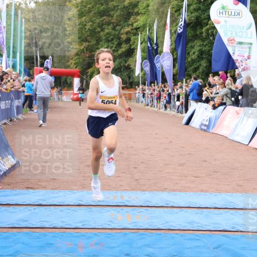 14.09.2025 - Airport Race Strokosch-Dieckow http://msf.ph/oto/8892443 14.09.2025 11:59:53 Ziel 5054 meine-sportfotos.de