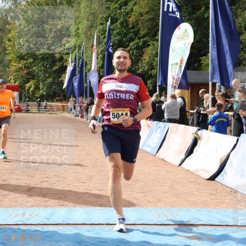 14.09.2025 - Airport Race Strokosch-Dieckow http://msf.ph/oto/8892751 14.09.2025 12:02:02 Ziel 5044, 5243 meine-sportfotos.de
