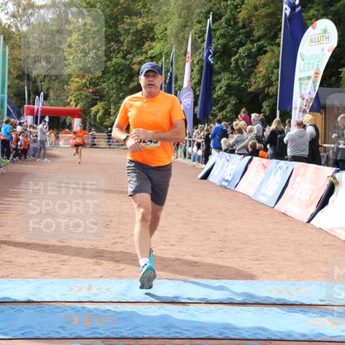 14.09.2025 - Airport Race Strokosch-Dieckow http://msf.ph/oto/8892758 14.09.2025 12:02:04 Ziel 5041, 5044, 5243 meine-sportfotos.de