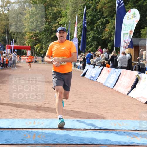 14.09.2025 - Airport Race Strokosch-Dieckow http://msf.ph/oto/8892762 14.09.2025 12:02:04 Ziel 5041, 5044, 5243 meine-sportfotos.de