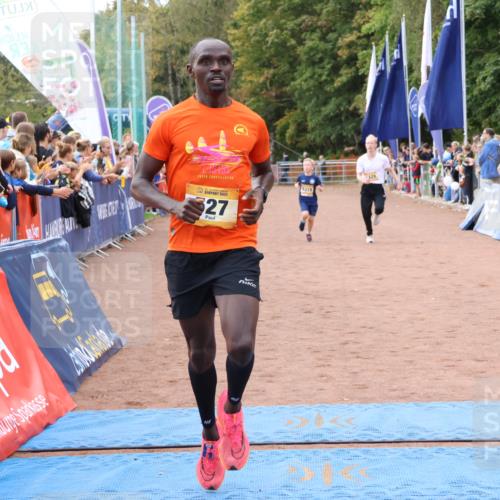 14.09.2025 - Airport Race Strokosch-Dieckow http://msf.ph/oto/8892900 14.09.2025 12:02:55 Ziel 527, 5108, 5319, 5328, 5340 meine-sportfotos.de