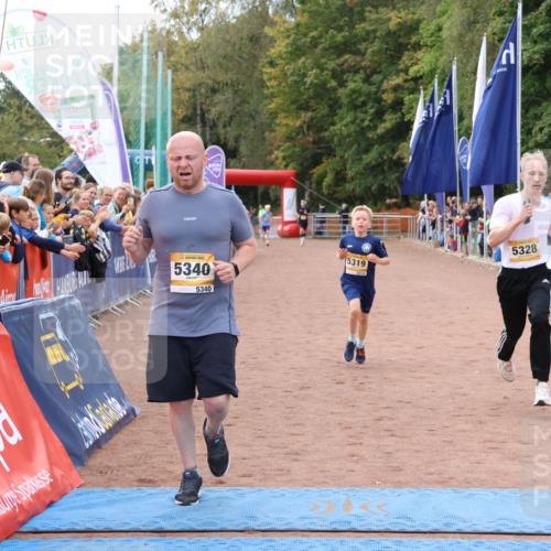 14.09.2025 - Airport Race Strokosch-Dieckow http://msf.ph/oto/8892903 14.09.2025 12:02:57 Ziel 527, 5108, 5319, 5328, 5340 meine-sportfotos.de