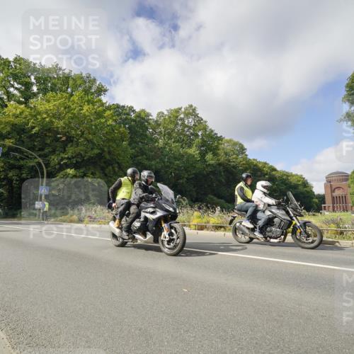 14.09.2025 - Stadtparktriathlon Michael Burmester http://msf.ph/oto/8893080 14.09.2025 11:37:00 Radfahren 854, 975, 1027 meine-sportfotos.de