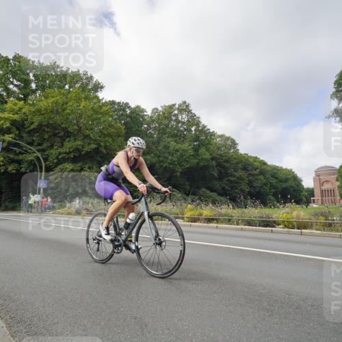 14.09.2025 - Stadtparktriathlon Michael Burmester http://msf.ph/oto/8893246 14.09.2025 11:43:00 Radfahren 789, 941, 976, 1008, 1029, 1055, 1057, 1119 meine-sportfotos.de