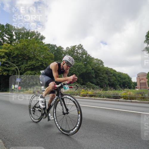 14.09.2025 - Stadtparktriathlon Michael Burmester http://msf.ph/oto/8893492 14.09.2025 11:52:37 Radfahren 938, 1008, 1048, 1054, 1067, 1117 meine-sportfotos.de