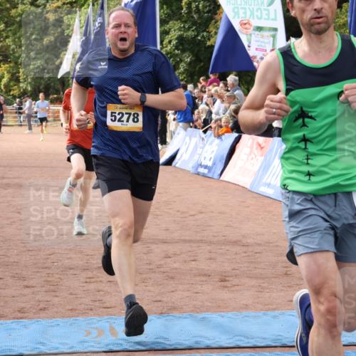 14.09.2025 - Airport Race Strokosch-Dieckow http://msf.ph/oto/8893585 14.09.2025 12:06:32 Ziel 1123, 4171, 4273, 5092, 5278 meine-sportfotos.de