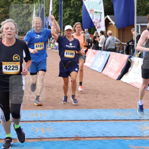 14.09.2025 - Airport Race Strokosch-Dieckow http://msf.ph/oto/8893715 14.09.2025 12:08:17 Ziel 220, 699, 4100, 4101, 4225, 5241, 5251, 5269, 5297, 5470, 5525 meine-sportfotos.de