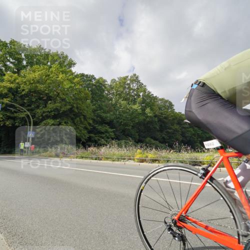 14.09.2025 - Stadtparktriathlon Michael Burmester http://msf.ph/oto/8893789 14.09.2025 11:56:07 Radfahren 937, 1014, 1022, 1082, 1113, 1214 meine-sportfotos.de