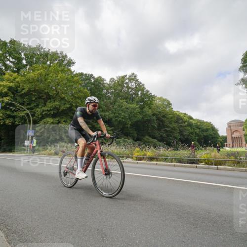 14.09.2025 - Stadtparktriathlon Michael Burmester http://msf.ph/oto/8893823 14.09.2025 11:57:11 Radfahren 952, 1016, 1050, 1129, 1132, 1146, 1189, 1203, 1205, 1211 meine-sportfotos.de