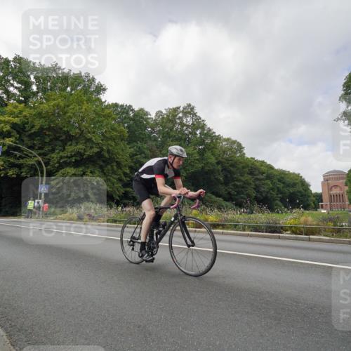 14.09.2025 - Stadtparktriathlon Michael Burmester http://msf.ph/oto/8893872 14.09.2025 11:58:50 Radfahren 1019, 1029, 1051, 1066, 1102, 1150, 1156, 1171, 1187 meine-sportfotos.de