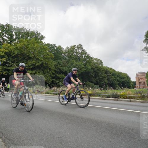 14.09.2025 - Stadtparktriathlon Michael Burmester http://msf.ph/oto/8893878 14.09.2025 11:58:58 Radfahren 1019, 1067, 1068, 1122, 1137, 1150, 1153, 1187 meine-sportfotos.de