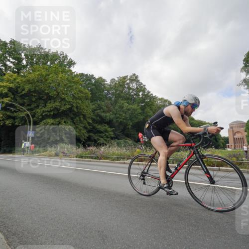 14.09.2025 - Stadtparktriathlon Michael Burmester http://msf.ph/oto/8893899 14.09.2025 11:59:48 Radfahren 936, 980, 1054, 1057, 1107, 1115, 1178, 1202 meine-sportfotos.de