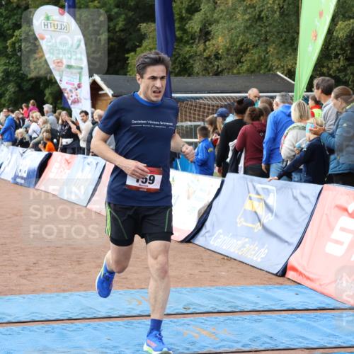 14.09.2025 - Airport Race Strokosch-Dieckow http://msf.ph/oto/8893916 14.09.2025 12:09:13 Ziel 159, 484, 925, 5234, 5325, 5359 meine-sportfotos.de