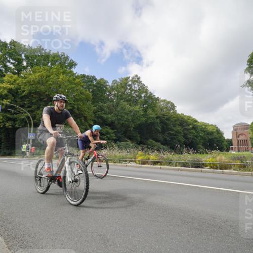 14.09.2025 - Stadtparktriathlon Michael Burmester http://msf.ph/oto/8893955 14.09.2025 12:01:51 Radfahren 1035, 1079, 1092, 1149, 1162, 1167, 1168 meine-sportfotos.de