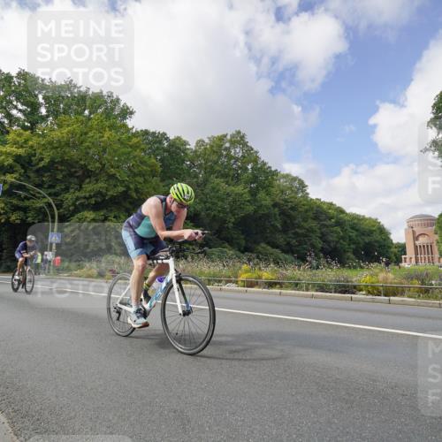14.09.2025 - Stadtparktriathlon Michael Burmester http://msf.ph/oto/8894135 14.09.2025 12:08:36 Radfahren 1019, 1039, 1058, 1060, 1064, 1162, 1174, 1185, 1186 meine-sportfotos.de