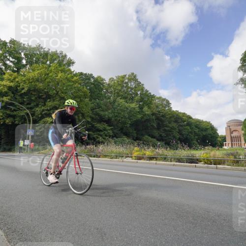 14.09.2025 - Stadtparktriathlon Michael Burmester http://msf.ph/oto/8894141 14.09.2025 12:08:43 Radfahren 1019, 1039, 1058, 1086, 1174, 1186, 1210 meine-sportfotos.de