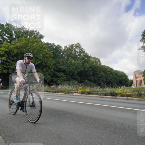 14.09.2025 - Stadtparktriathlon Michael Burmester http://msf.ph/oto/8894232 14.09.2025 12:13:19 Radfahren 1061, 1134, 1137, 1145, 1159, 1171 meine-sportfotos.de