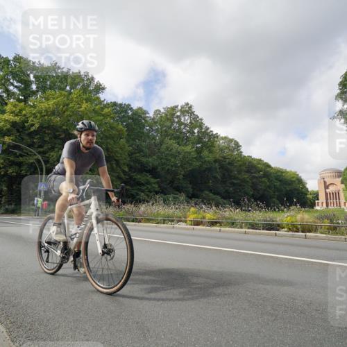 14.09.2025 - Stadtparktriathlon Michael Burmester http://msf.ph/oto/8894260 14.09.2025 12:15:09 Radfahren 1029, 1081, 1174, 1184, 1192 meine-sportfotos.de