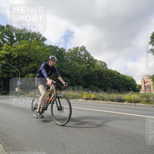 14.09.2025 - Stadtparktriathlon Michael Burmester http://msf.ph/oto/8894261 14.09.2025 12:15:10 Radfahren 1029, 1081, 1174, 1184, 1192 meine-sportfotos.de