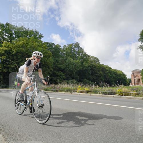 14.09.2025 - Stadtparktriathlon Michael Burmester http://msf.ph/oto/8894302 14.09.2025 12:17:07 Radfahren 1158, 1173, 1239, 1249, 1306 meine-sportfotos.de